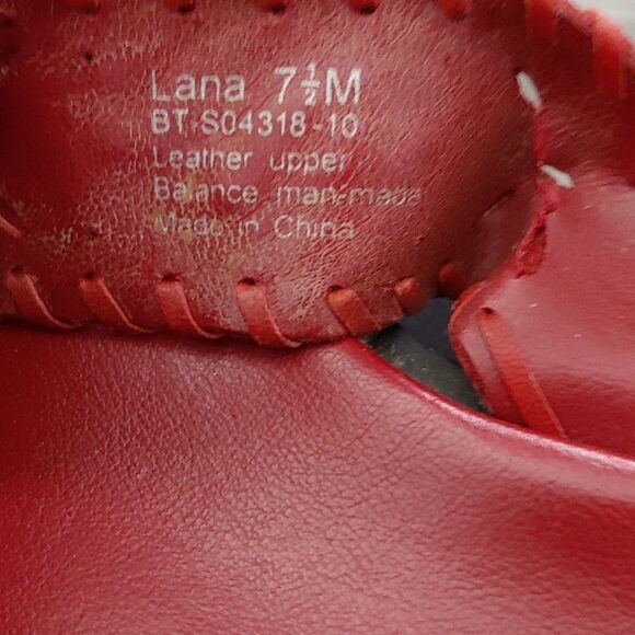 BareTraps red Lana Leather Sandals Sz 7.5 NWOT - Picture 7 of 8